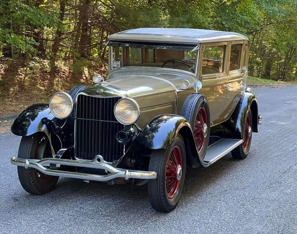 1930 Lincoln Town Car - photo 3