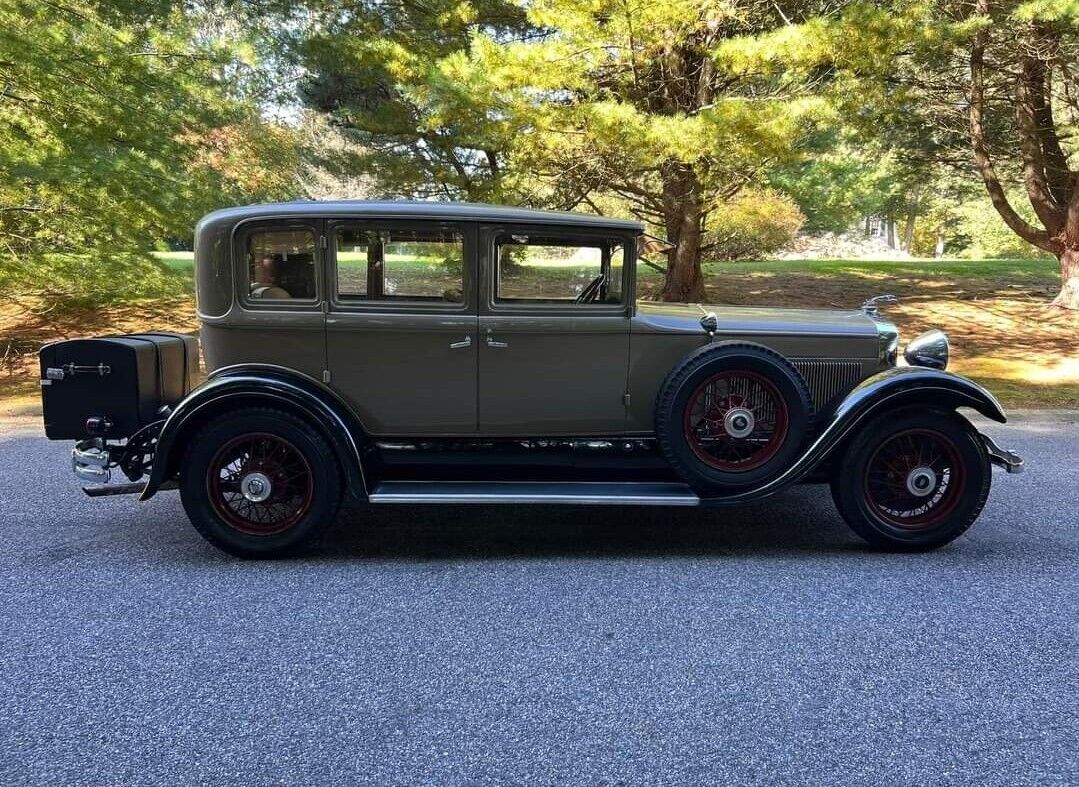 1930 Lincoln Town Car - photo 6