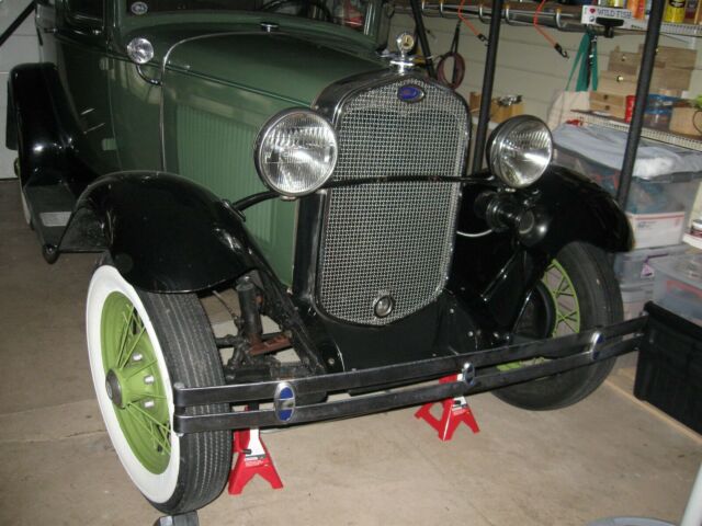 1930 Ford Model A Tudor Sedan - photo 8