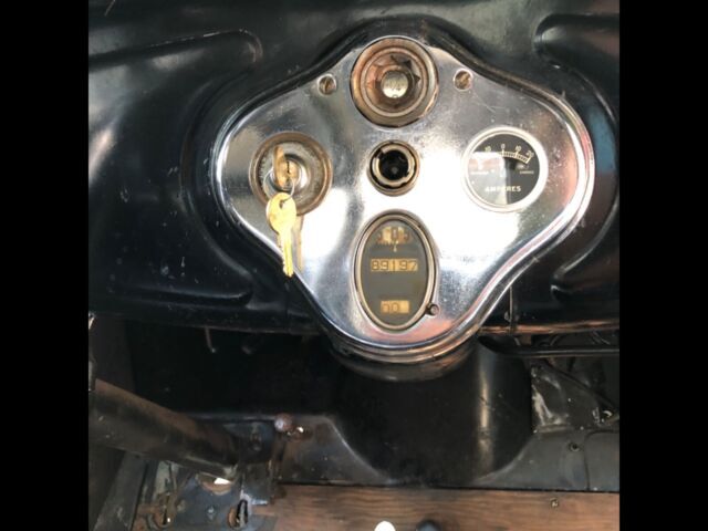 1930 Ford Model A - photo 4