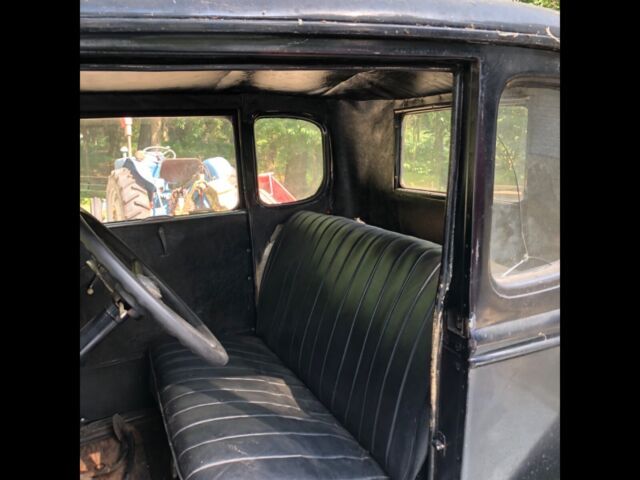 1930 Ford Model A - photo 5