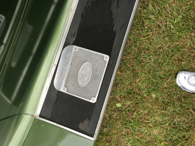 1930 Ford Model A deluxe coupe - photo 9