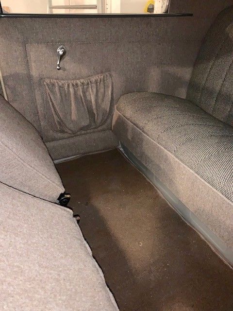 1930 Ford Model A Deluxe - photo 3
