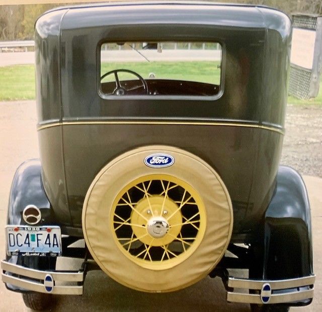 1930 Ford Model A Deluxe - photo 8