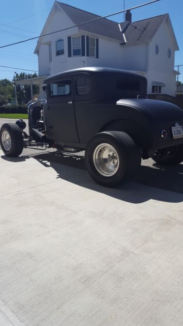 1930 Ford Model A - photo 2