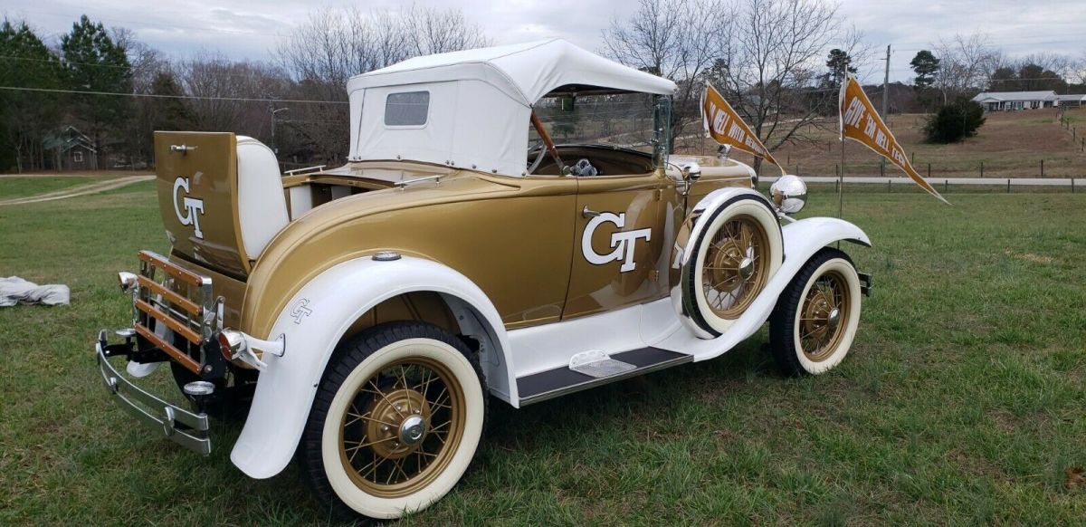1930 Ford Model A Deluxe Roadster - photo 11