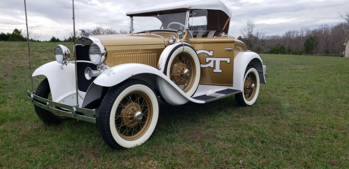 1930 Ford Model A Deluxe Roadster - photo 8