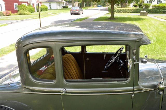 1930 Ford Model A Deluxe Coupe - photo 12
