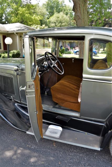 1930 Ford Model A Deluxe Coupe - photo 8