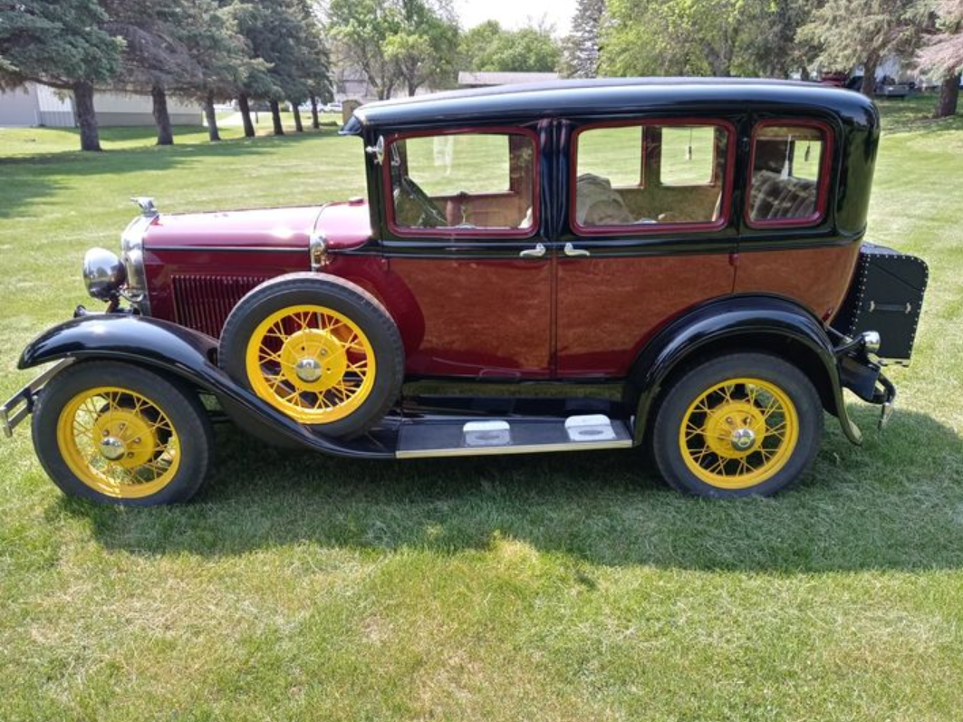 1930 Ford Model A - photo 11