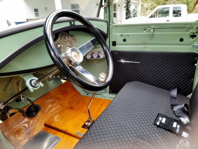 1930 Ford Model A - photo 8