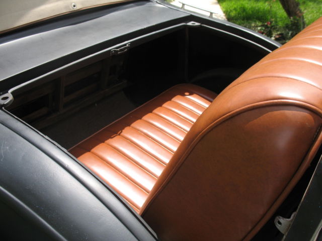 1930 Ford Model A - photo 10