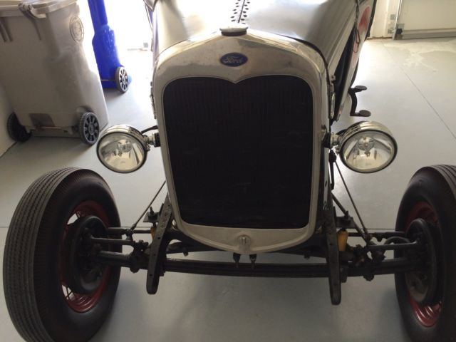 1930 Ford Model A - photo 12