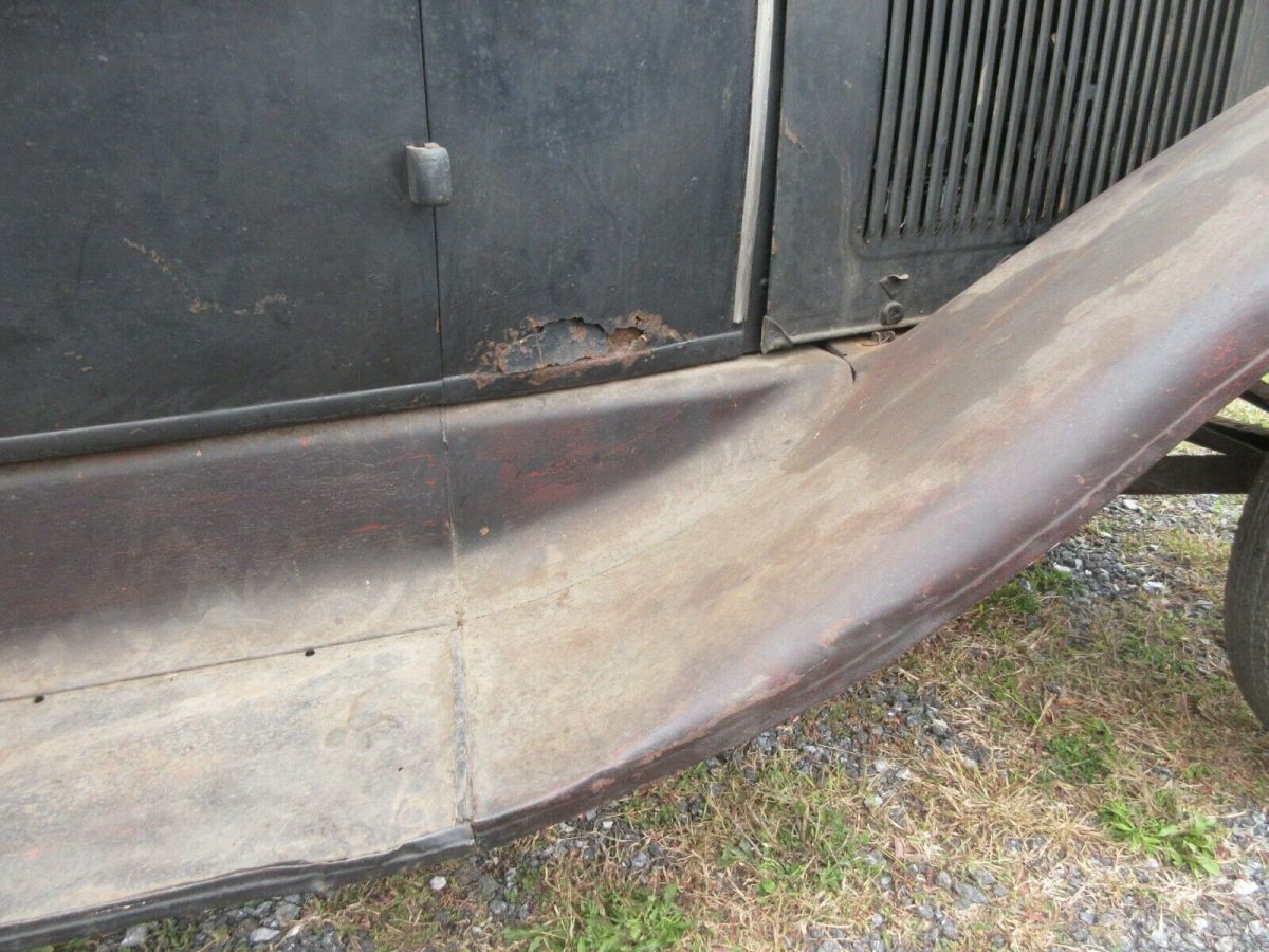 1930 Ford Model A - photo 12