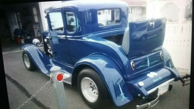 1930 Ford Model A Midnight Blue / Chrome - photo 6