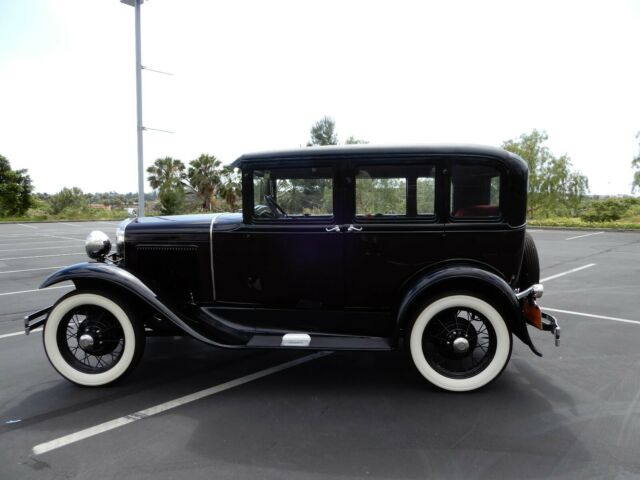 1930 Ford Model A Fordor DeLuxe Murray Body... Unmolested. - photo 2