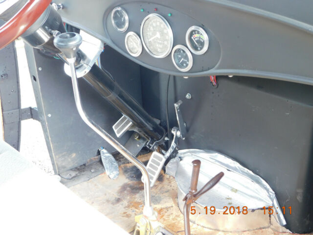 1930 Ford Model A - photo 5