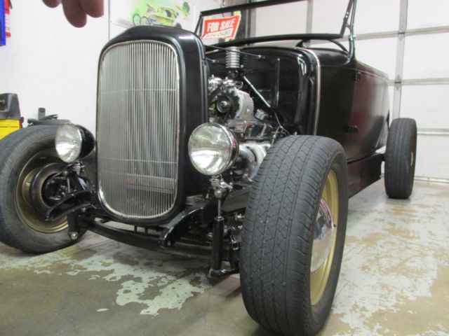 1930 Ford Model A - photo 6