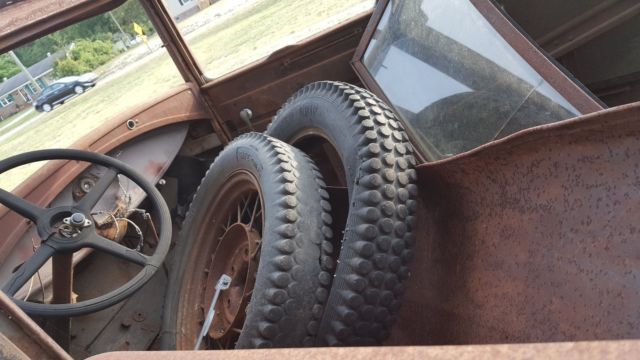 1930 Ford Model A - photo 3