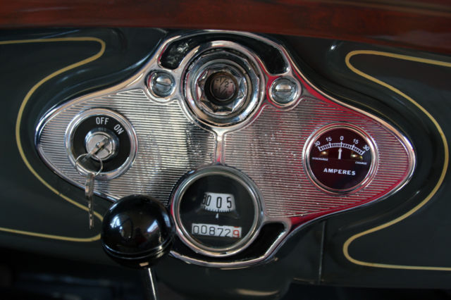 1930 Ford Model A Sport Coupe - photo 11