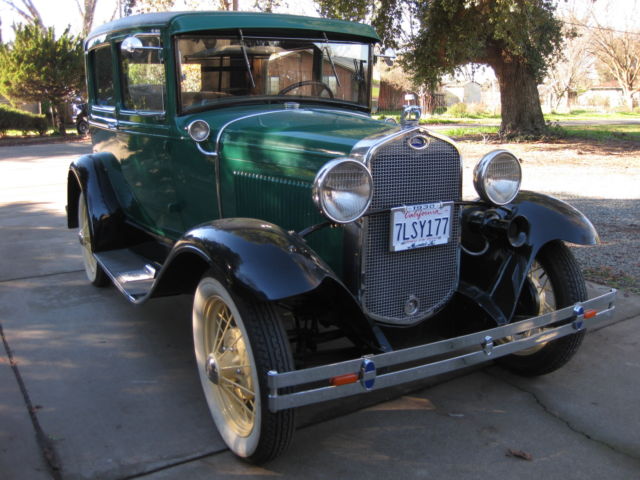 1930 Ford Model A Tudor Sedan - photo 2