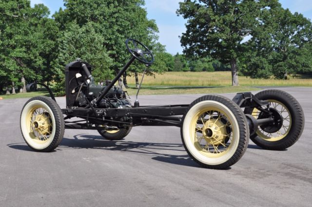 1930 Ford Model A - photo 7