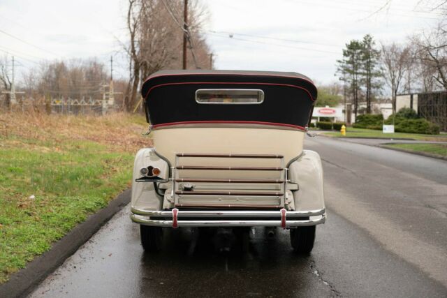 1930 Packard 200 Phaeton - photo 4