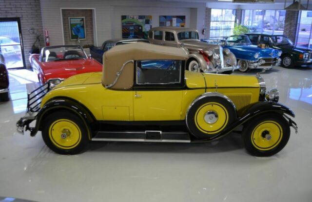 1930 Packard Model 733 Convertible Coupe - photo 13