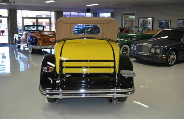 1930 Packard Model 733 Convertible Coupe - photo 9