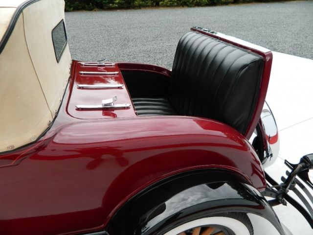 1930 Plymouth U-30 Roadster Rumble Seat - photo 3