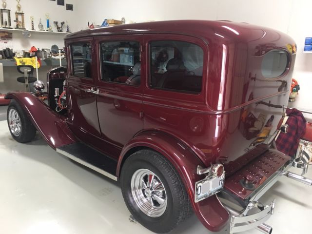 1930 Plymouth Sedan - photo 4