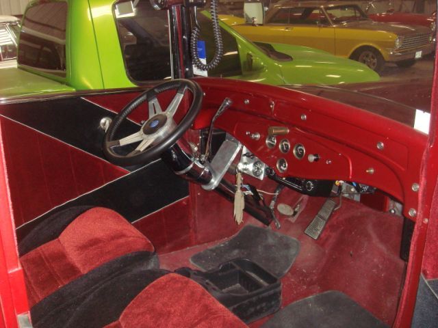 1930 Pontiac Street Rod 2 Door Sedan - photo 5