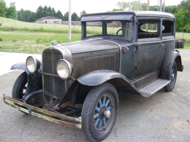 1930 Pontiac Other two door sedan - photo 6