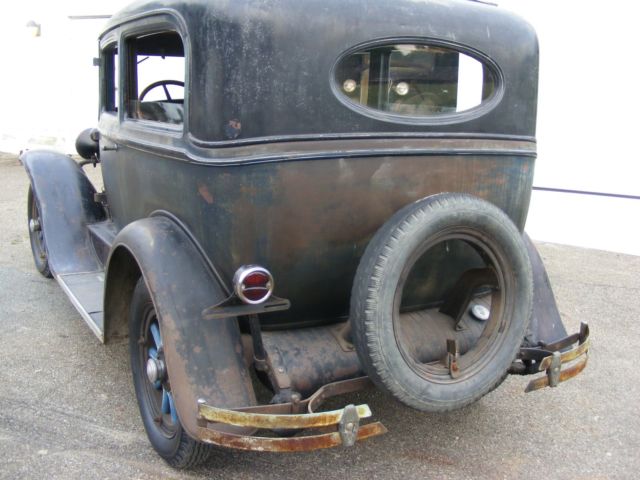 1930 Pontiac Other two door sedan - photo 4