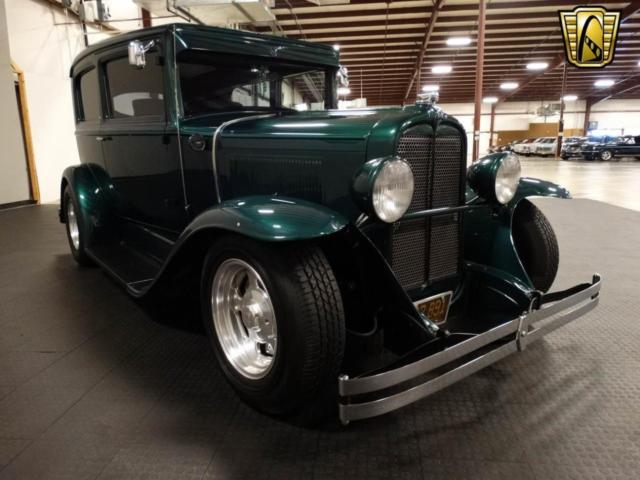 1930 Pontiac Sedan - photo 11