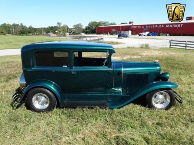 1930 Pontiac Sedan - photo 7