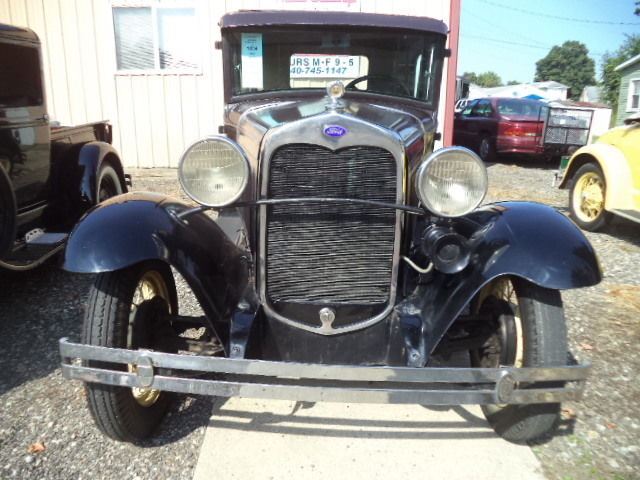 1930 Ford Model A Coupe - photo 2