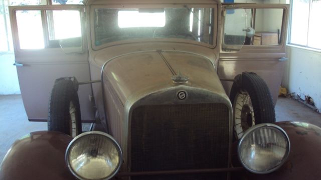 1930 Studebaker Dictator Touring - photo 10