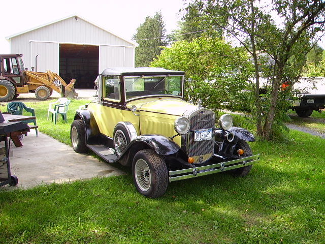 1930Model A ford Cabriolet 1930 Ford Model A steps side mounts spares trunk