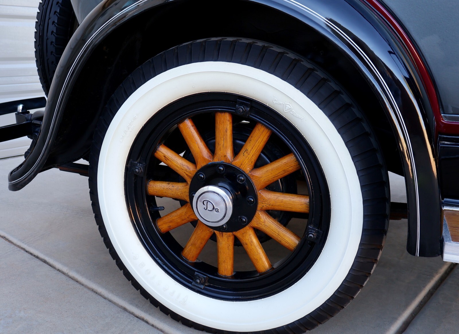 1930 Chrysler DeSoto Straight 8 - Bigger than Ford Model A or Chevy , as Packard - photo 12
