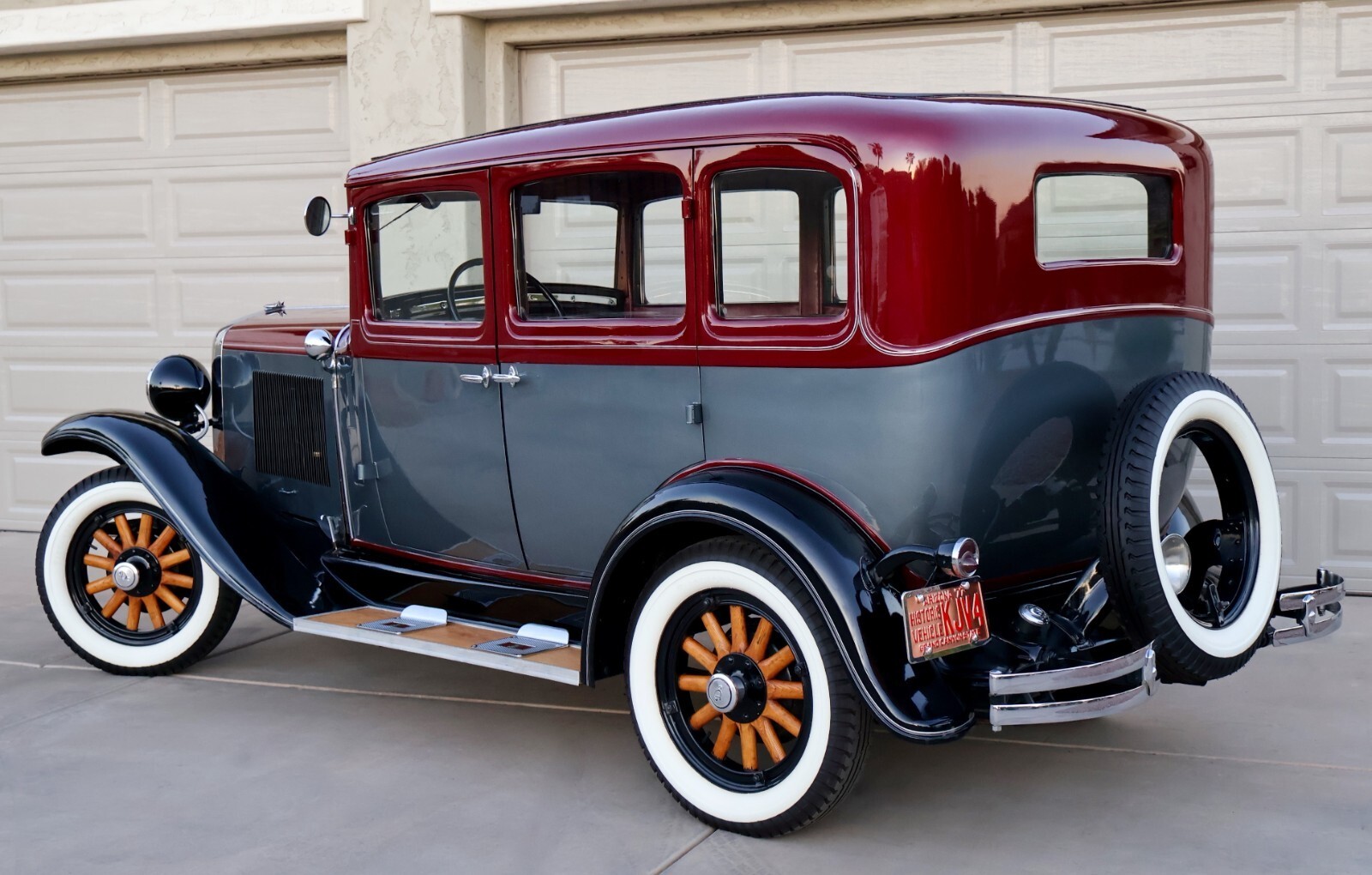 1930 Chrysler DeSoto Straight 8 - Bigger than Ford Model A or Chevy , as Packard - photo 2