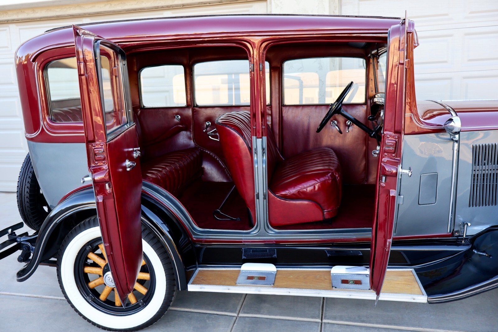 1930 Chrysler DeSoto Straight 8 - Bigger than Ford Model A or Chevy , as Packard - photo 7