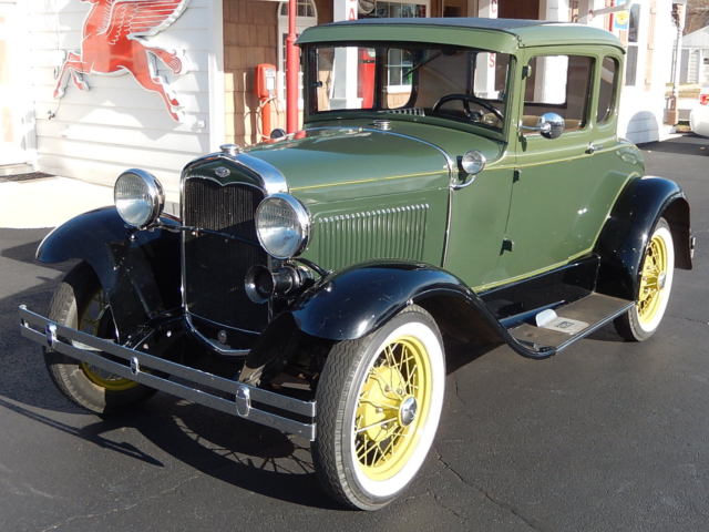 1931 Ford Model A 5-Window Coupe