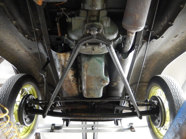 1931 Ford Model A 5-Window Coupe - photo 4