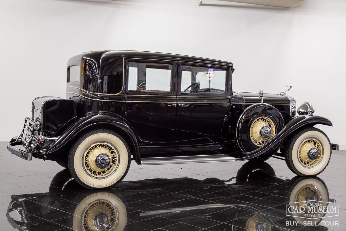 1931 Cadillac 355A Town Sedan - photo 10
