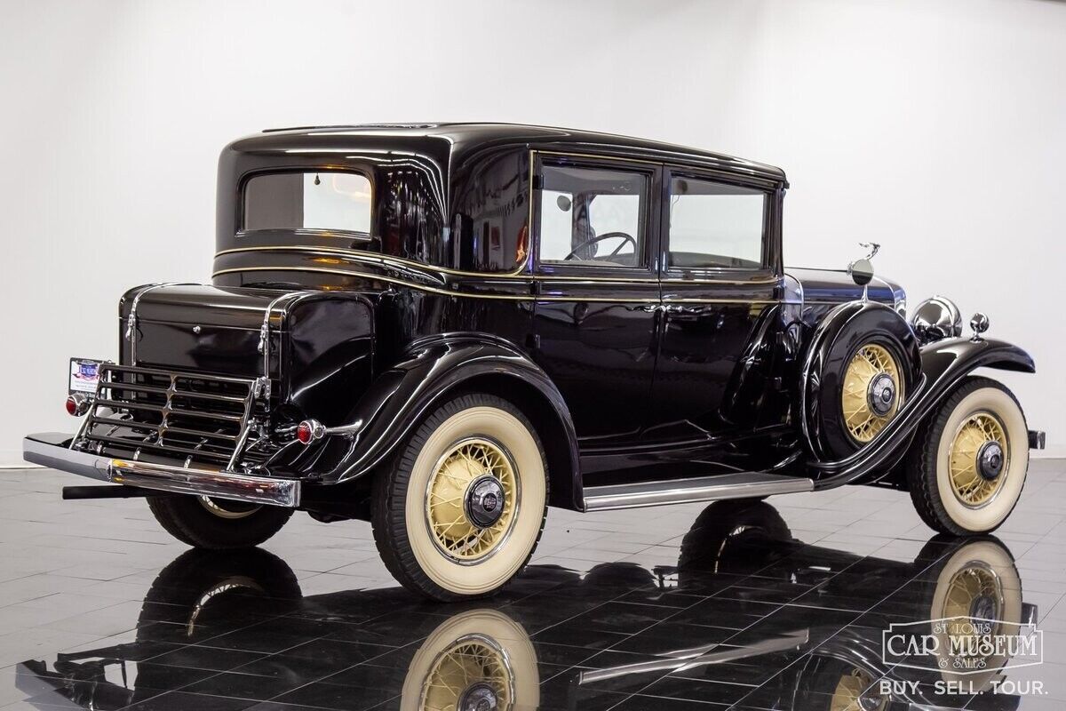 1931 Cadillac 355A Town Sedan - photo 11