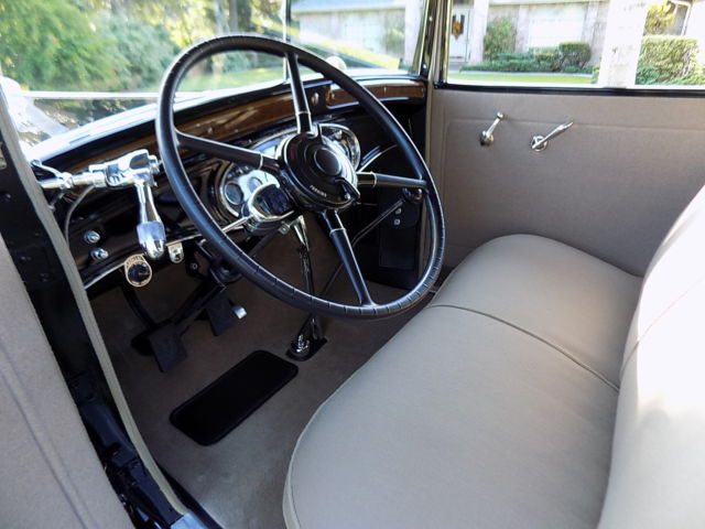 1931 Cadillac Other Town Sedan - photo 4