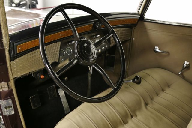 1931 Cadillac V-16 Madam-X Landau Sedan - photo 9