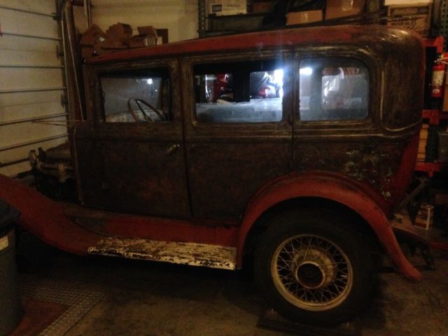 1931 Ford Chevy 4 door - photo 3