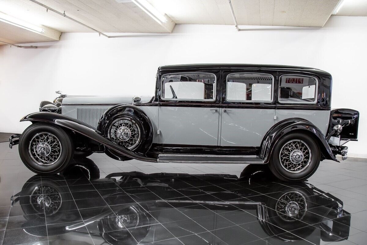 1931 Chrysler Imperial CG Seven Passenger - photo 5